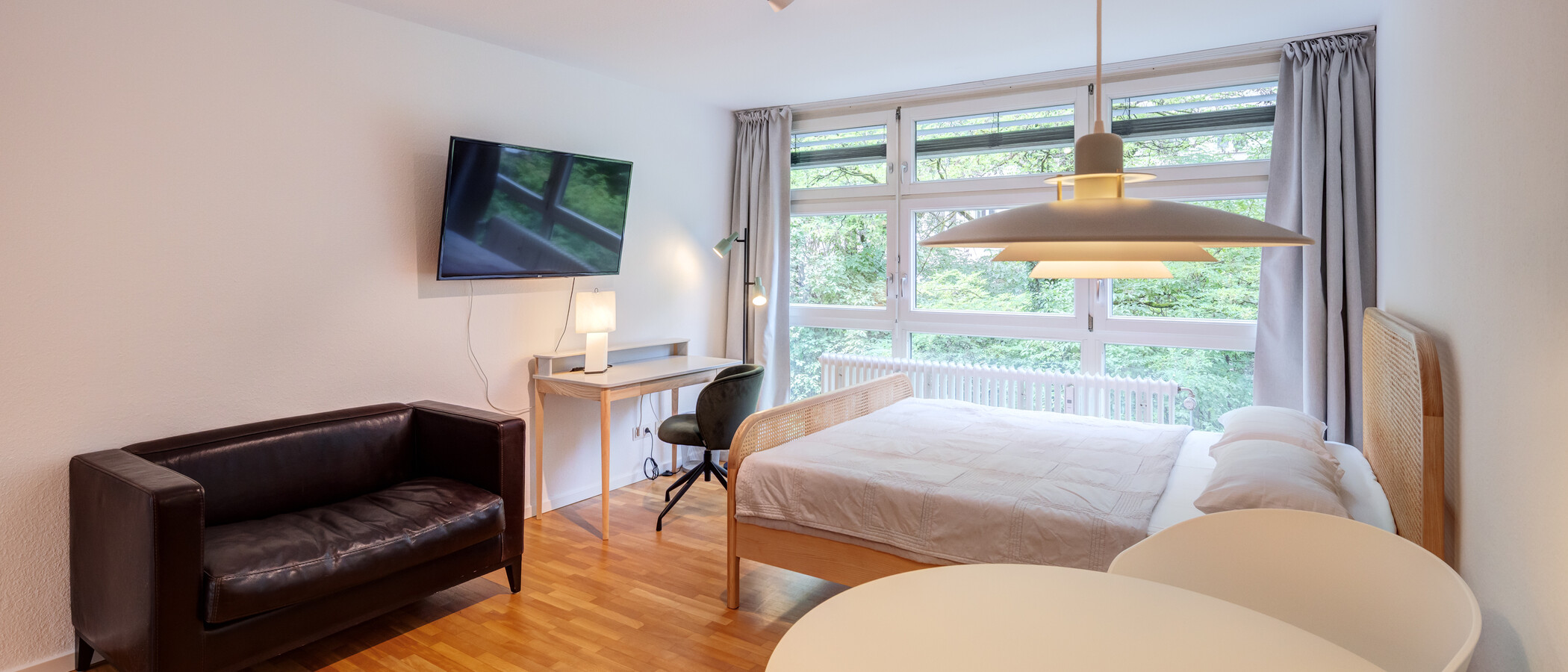 アパルトマン München Schwabing-West 02 リビングエリア 2711