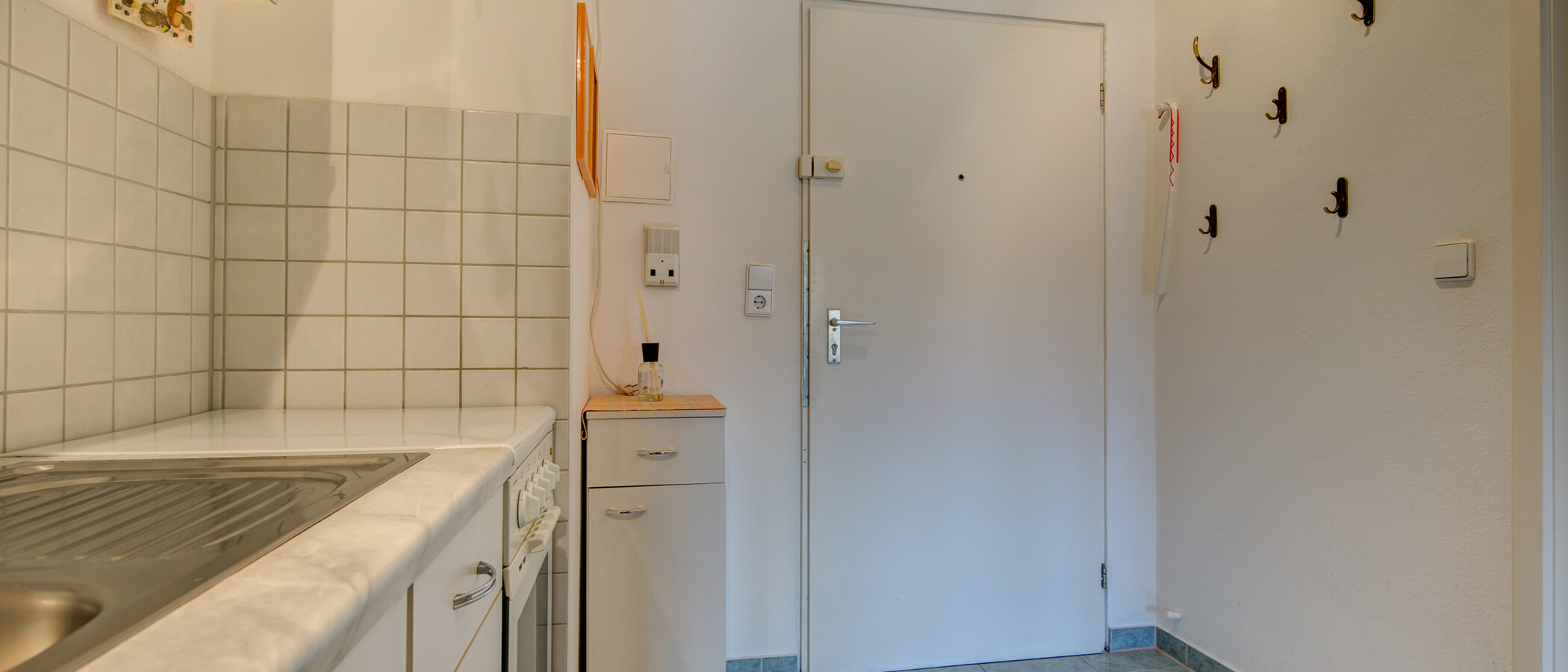 マンション München Nymphenburg-Gern 02 玄関入り口 2983
