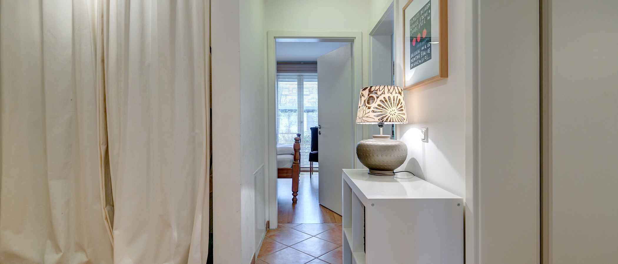 マンション München Schwabing-Nord (zw. Belgrad- & Leopoldstraße) 02 玄関入り口 3015