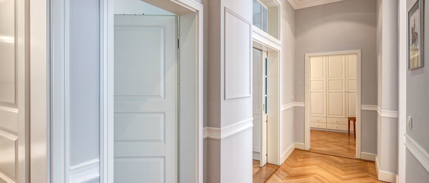 マンション München Gärtnerplatzviertel 04 玄関入り口 3036