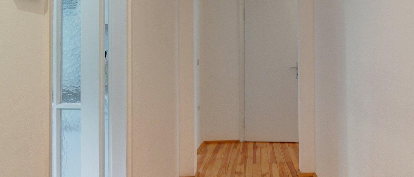 マンション München Schwabing-Nord (zw. Leopoldstraße & Englischen Garten) 03 玄関入り口 3091