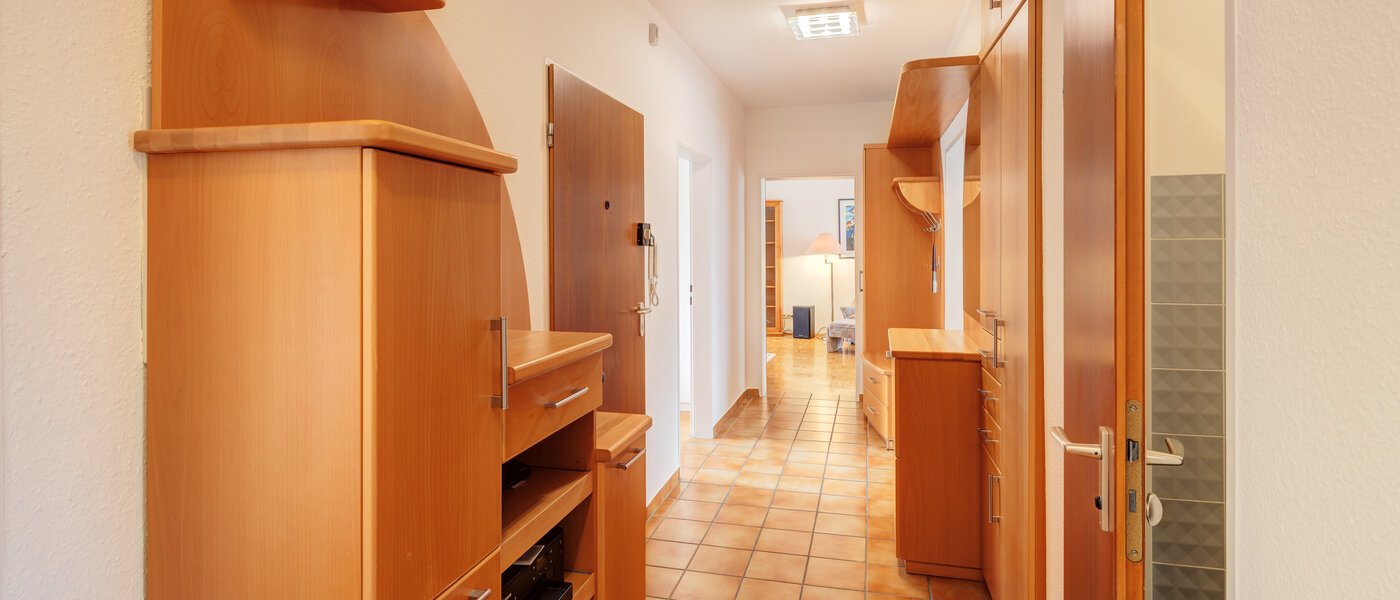 マンション München Harlaching 02 玄関入り口 3096