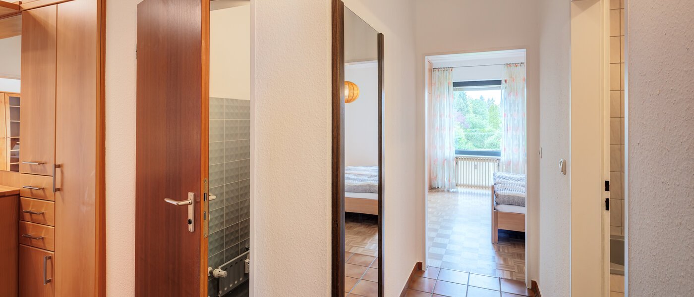 マンション München Harlaching 03 玄関入り口 3096