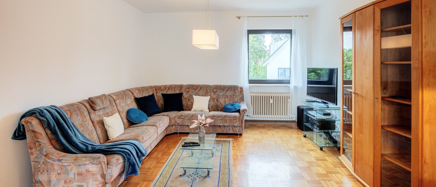 マンション München Harlaching 04 リビングルーム 3096