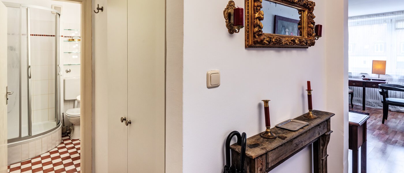 マンション München Schwabing-West 02 玄関入り口 3127