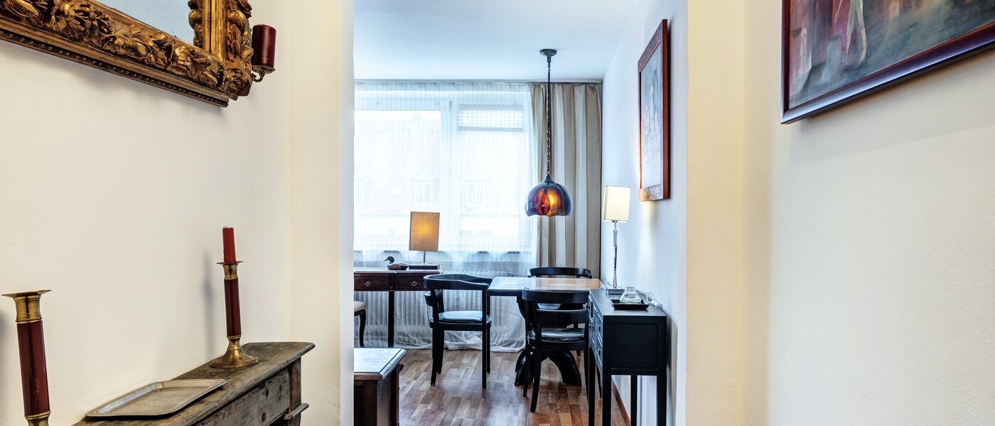 マンション München Schwabing-West 03 玄関入り口 3127