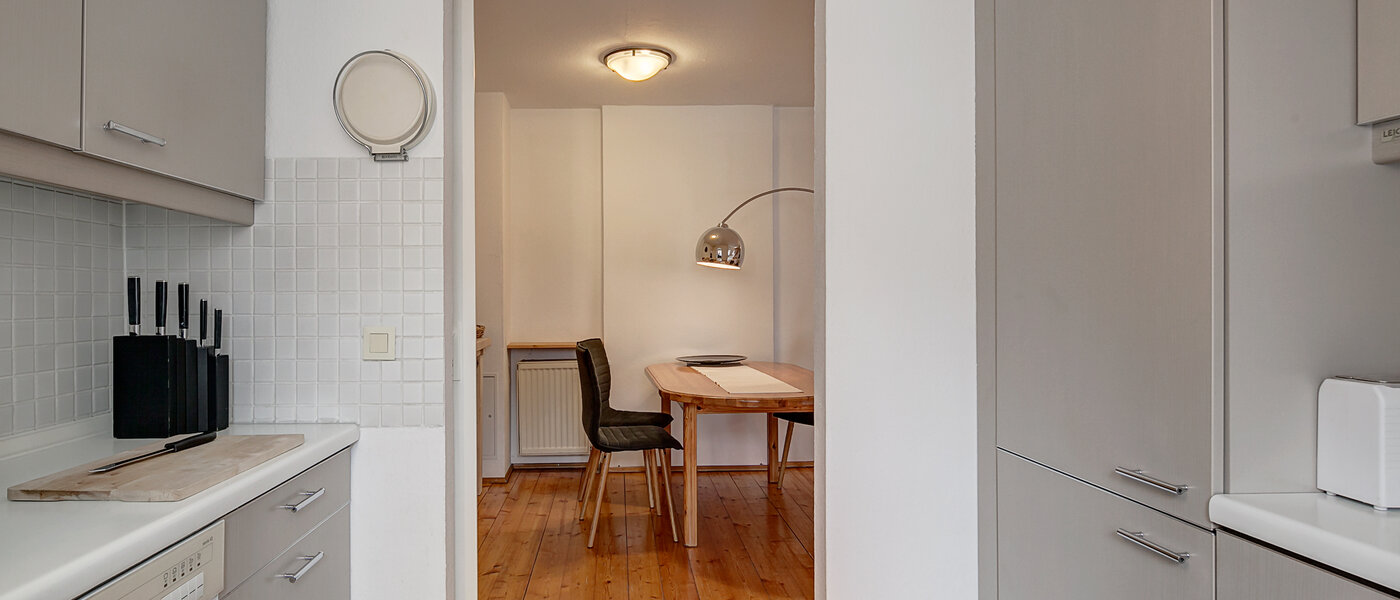 アティック・フラット（屋根裏） München Zentrum 03 キッチン 3130