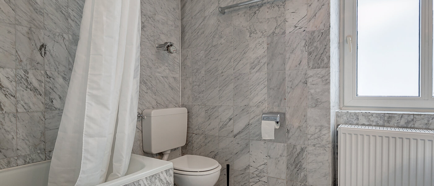 アティック・フラット（屋根裏） München Zentrum 02 浴室 3130