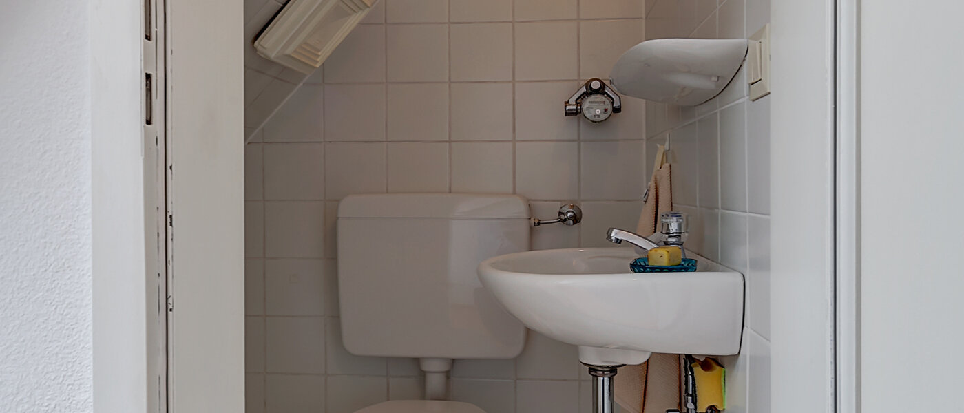 アティック・フラット（屋根裏） München Zentrum 01 ゲスト用 WC 3130