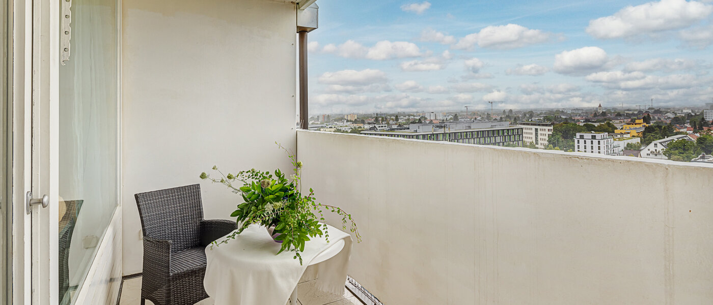 マンション München Moosach 01 ベランダ 3142