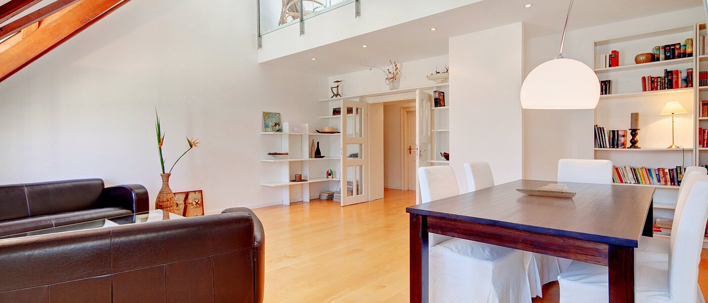 メゾネット・マンション（複数階にわたるマンション） München Haidhausen 03 リビングエリア 3184