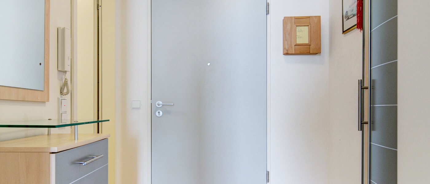 アパルトマン München Isarvorstadt 01 玄関入り口 3247