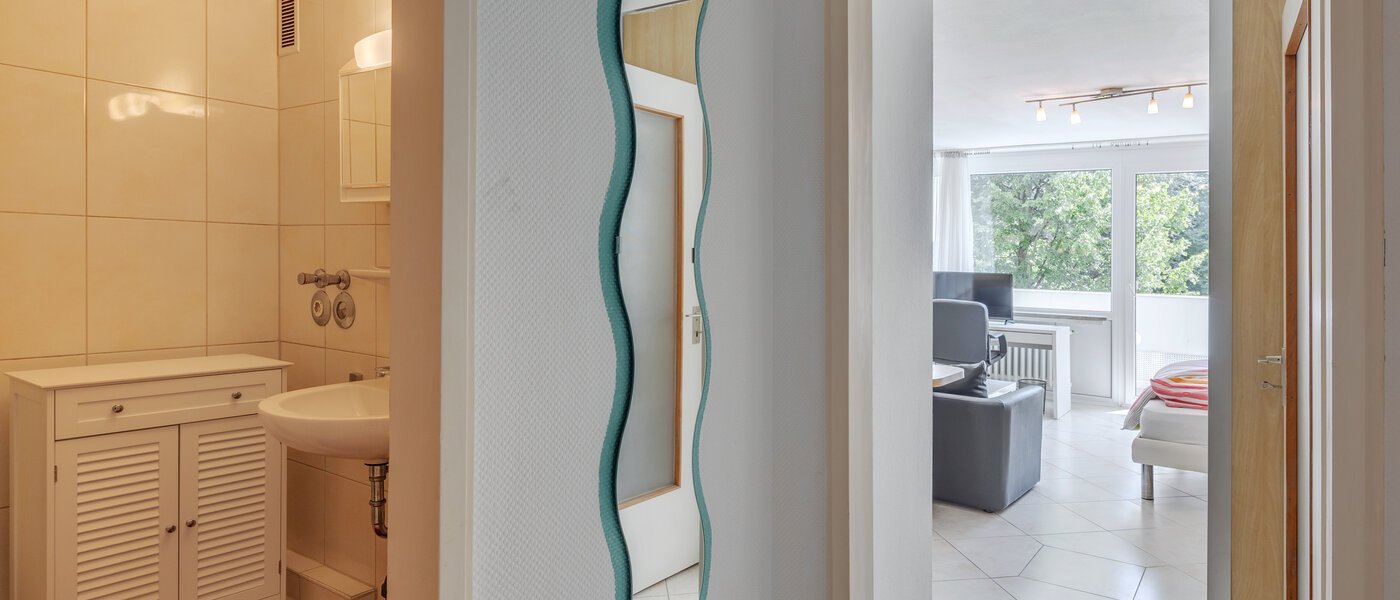 アパルトマン München Obersendling 03 玄関入り口 3282