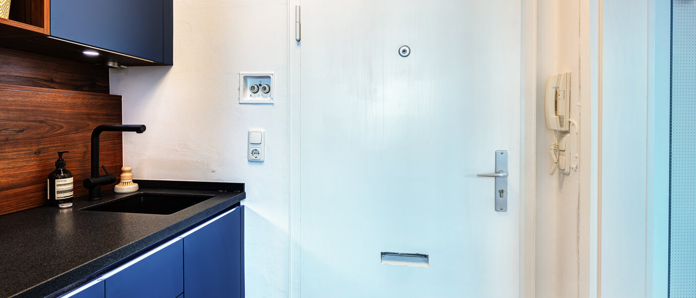 アパルトマン München Neuhausen 01 玄関入り口 3328