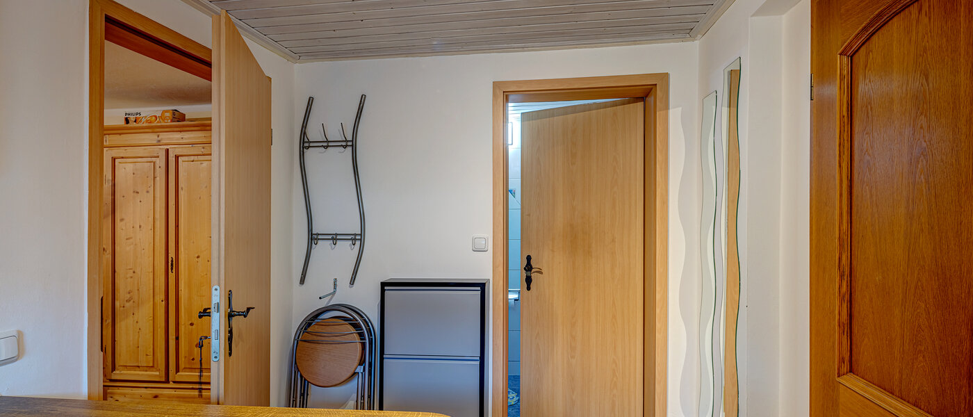 マンション Unterföhring 02 玄関入り口 3405