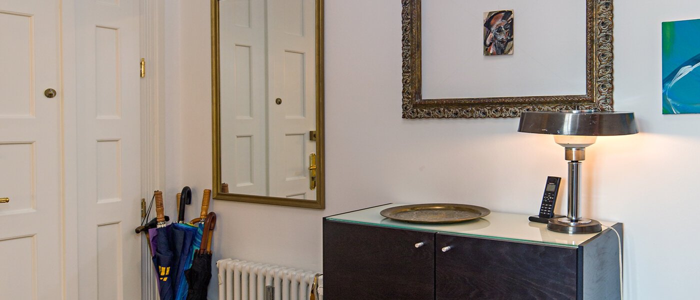 マンション München Neuhausen 05 玄関入り口 3428