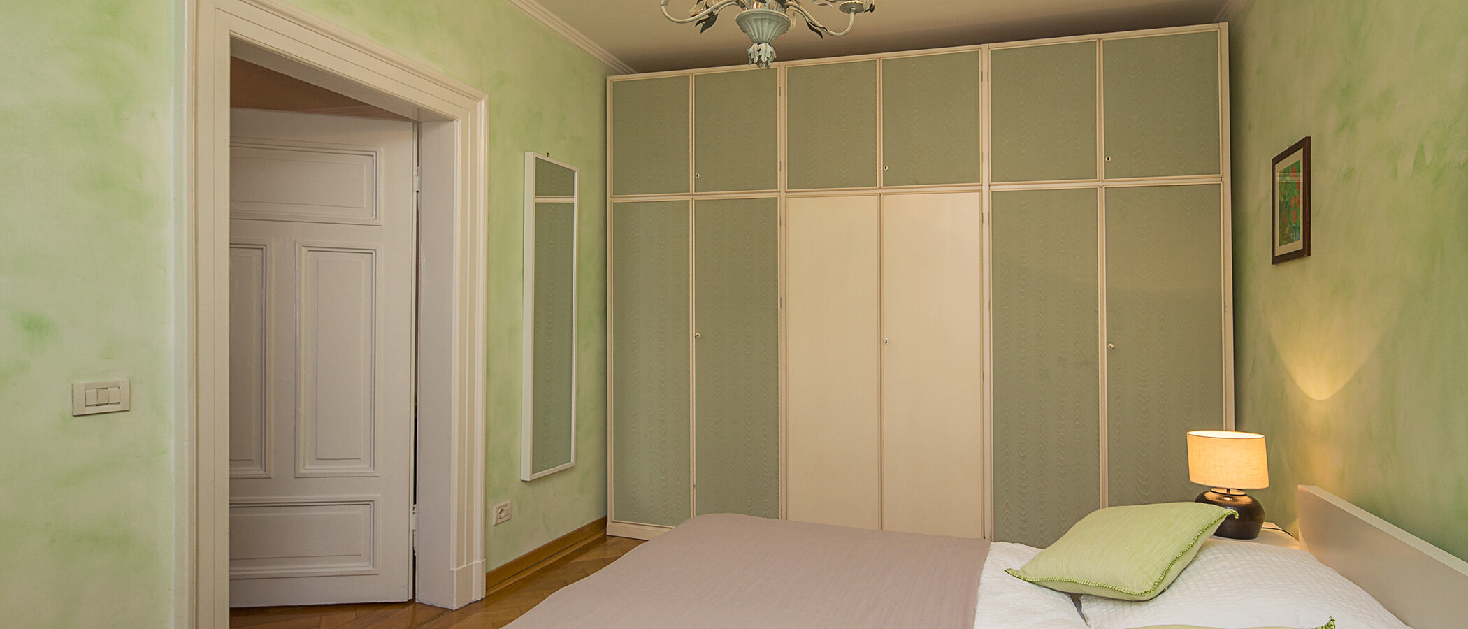 マンション München Lehel 03 寝室 3457