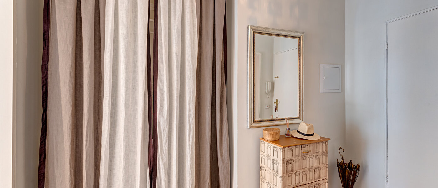 マンション München Maxvorstadt - Universitätsviertel 02 玄関入り口 3592