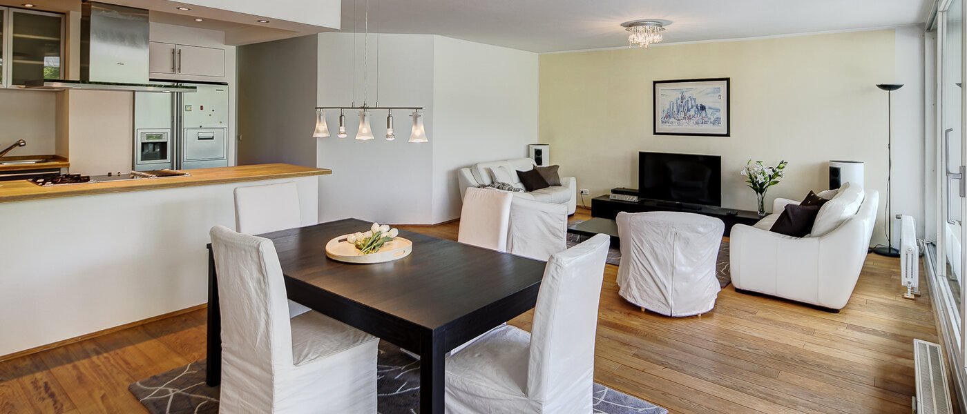 マンション München Olympiadorf 02 リビングルーム 3688