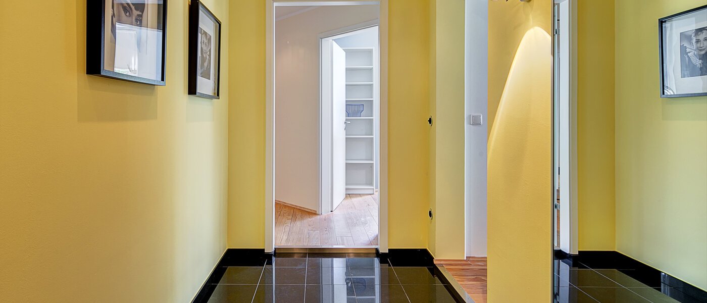 マンション München Olympiadorf 01 玄関入り口 3688