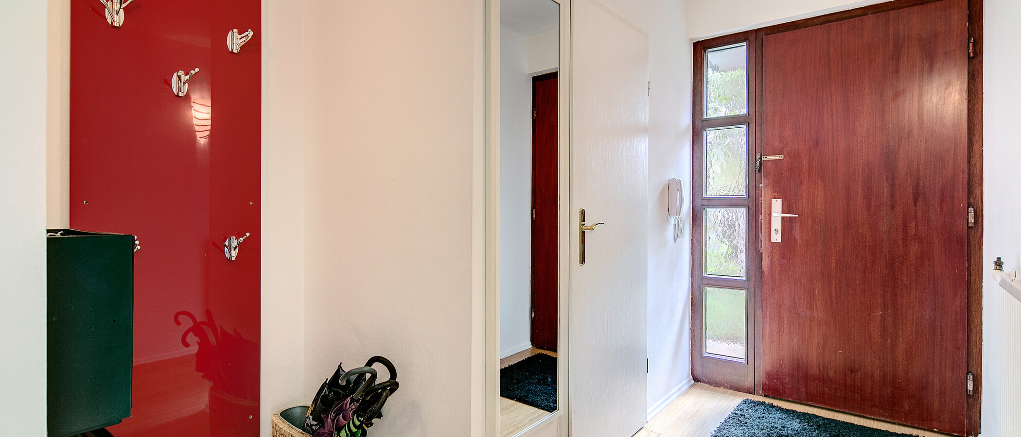 家屋 München Kleinhadern 01 玄関入り口 3822