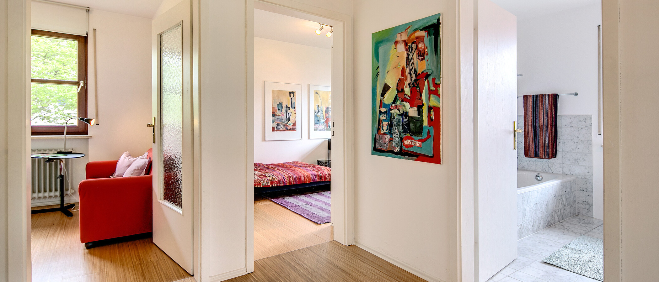 家屋 München Kleinhadern 03 玄関入り口 3822
