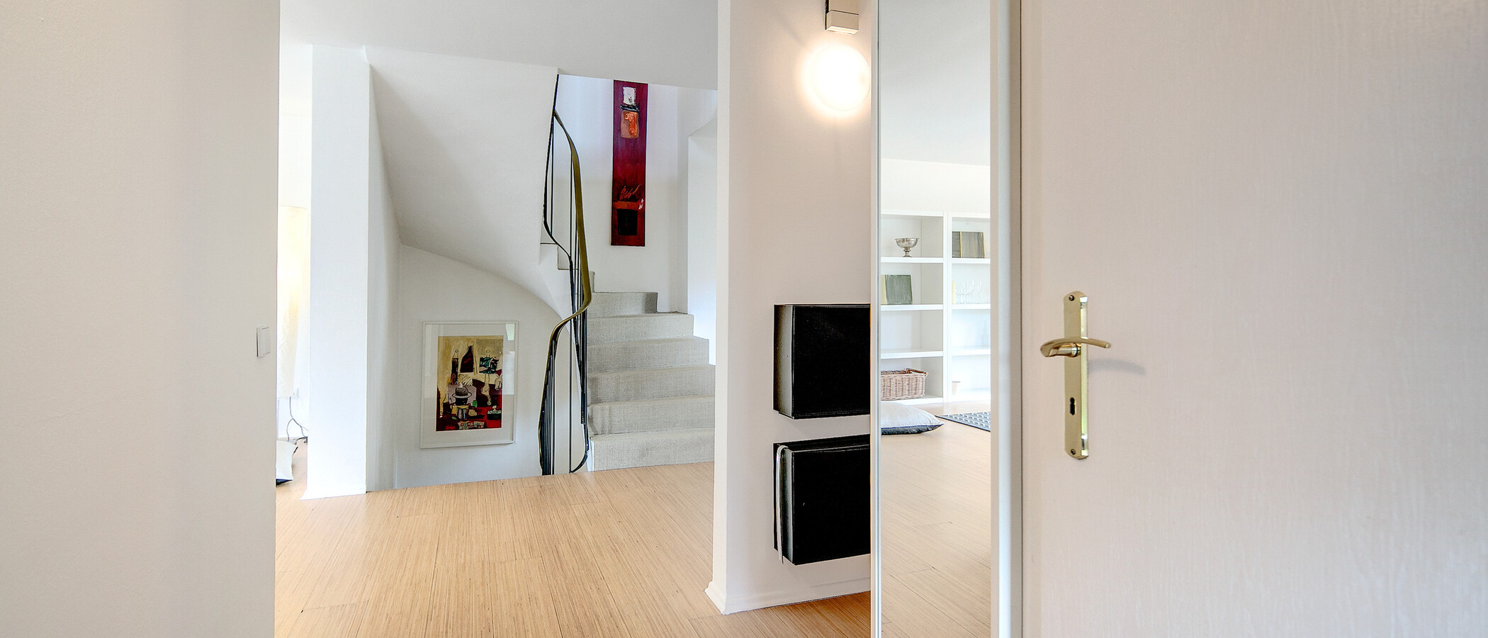 家屋 München Kleinhadern 06 玄関入り口 3822