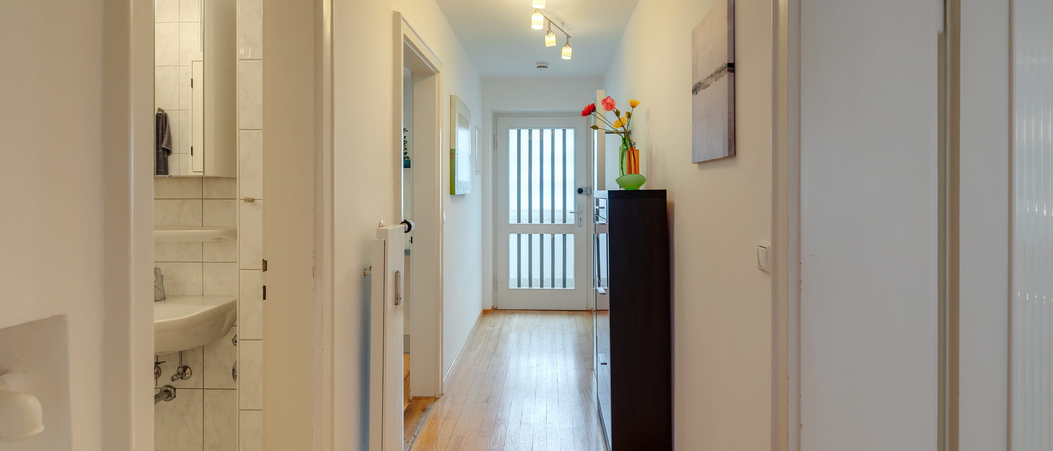 マンション München Schwabing-West (rund um den Hohenzollernplatz) 01 玄関入り口 3827
