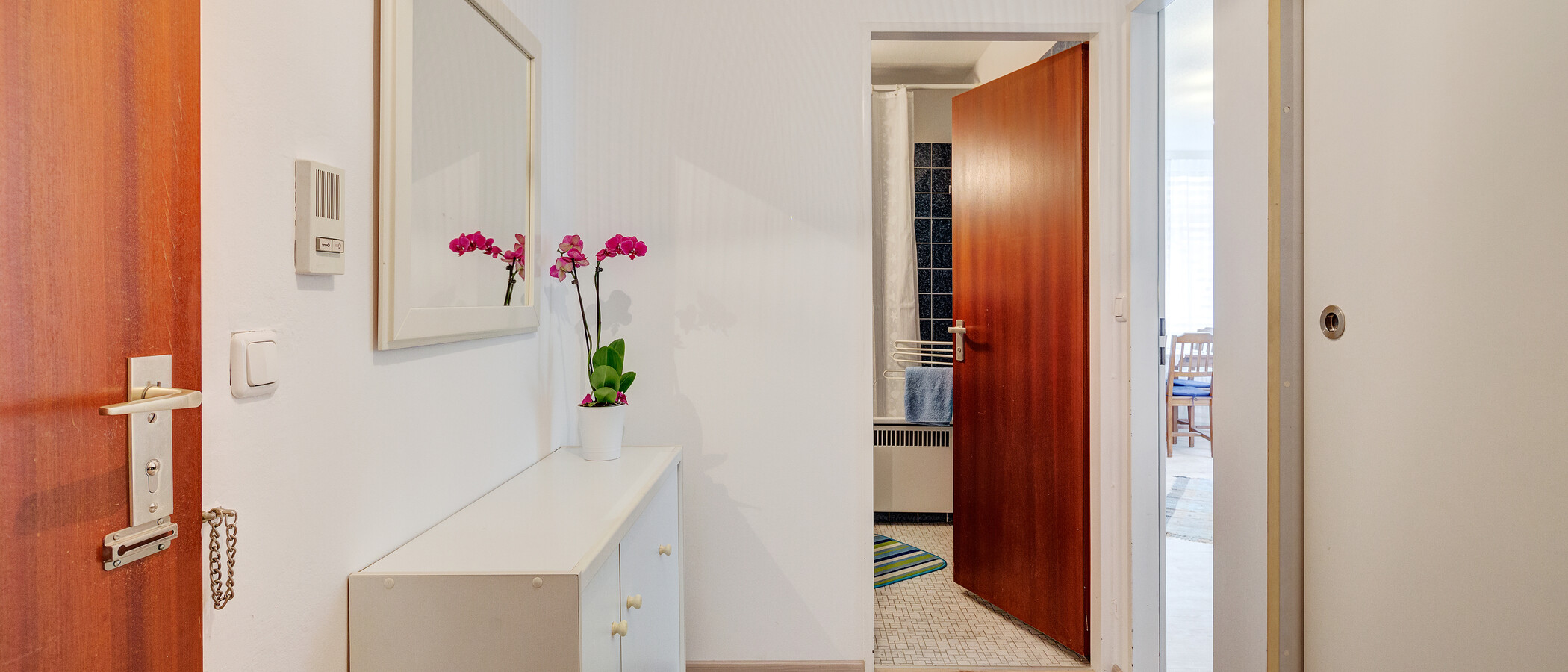 マンション München Schwabing (links der Leopoldstraße) 01 玄関入り口 386