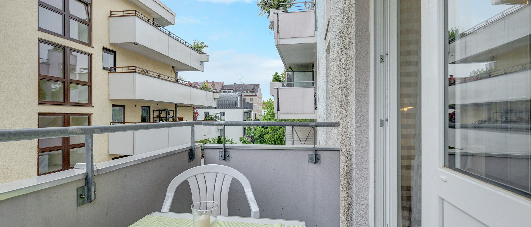 マンション München Schwabing (links der Leopoldstraße) 01 ベランダ 386