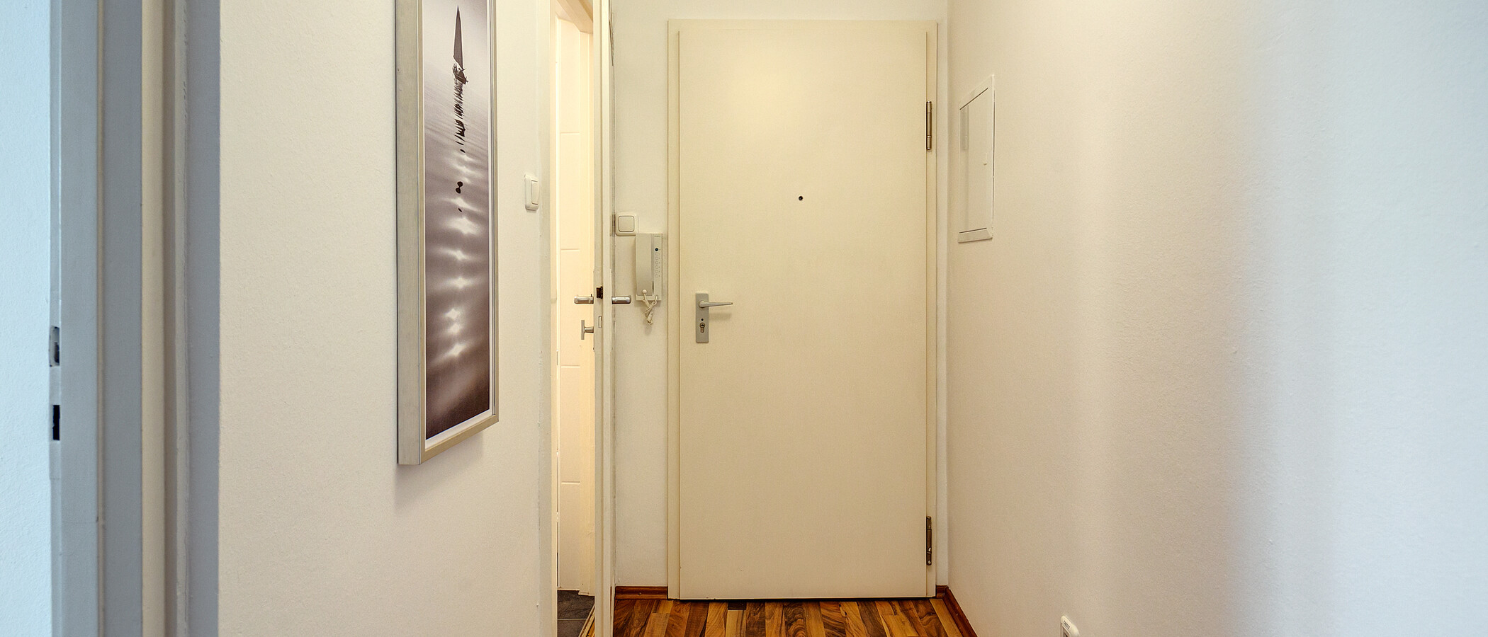 マンション München Schwabing-West (rund um den Hohenzollernplatz) 01 玄関入り口 3868