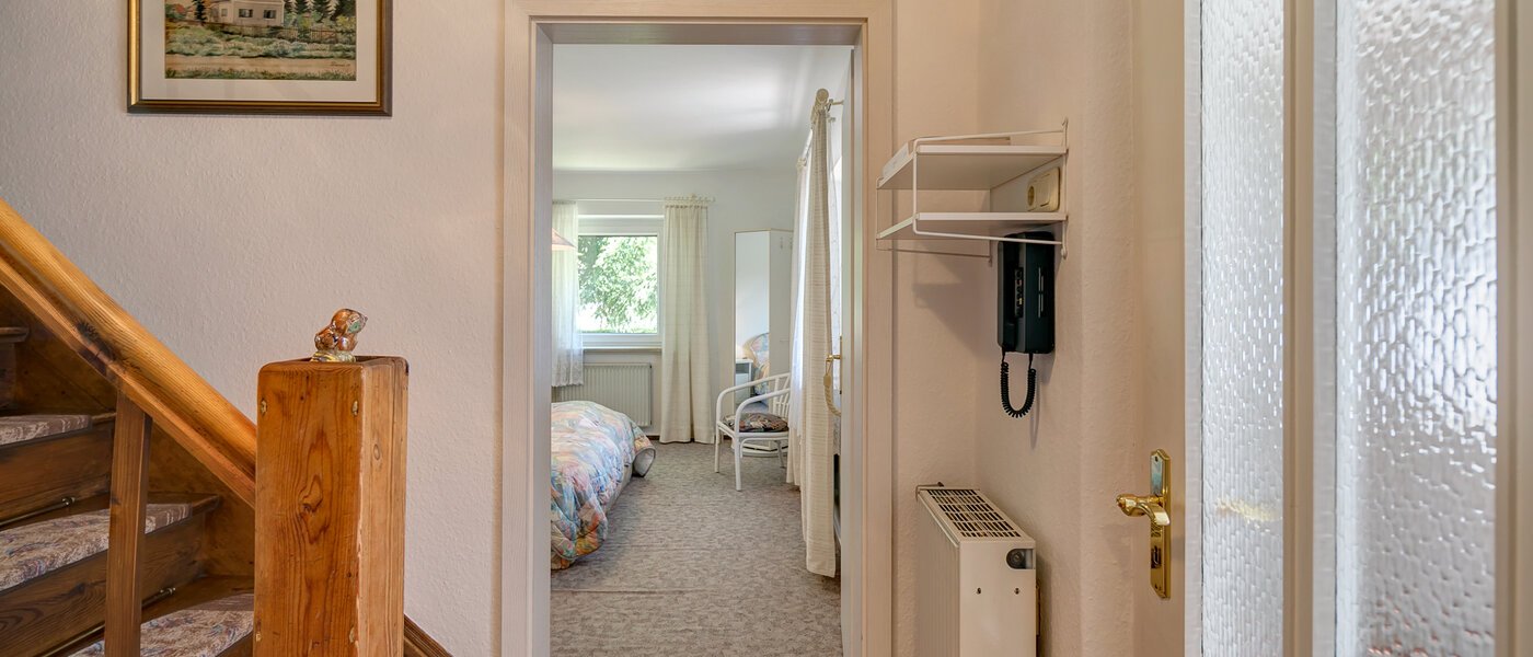 マンション München Moosach 02 玄関入り口 402