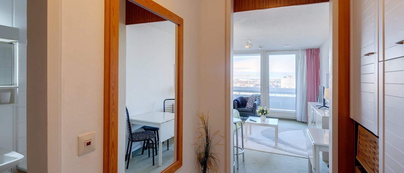 アパルトマン München Olympiadorf 02 玄関入り口 413