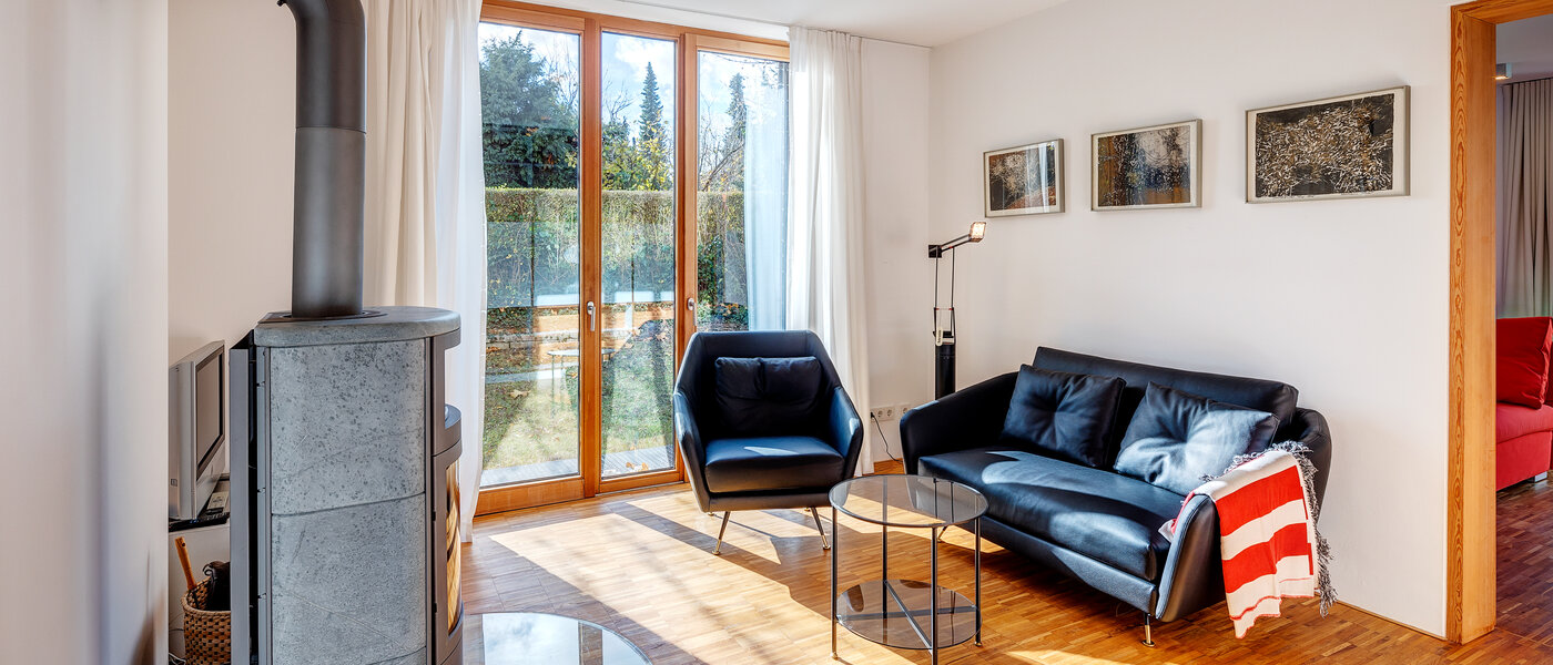 庭付き住宅 München Harlaching 01 リビングルーム 4247