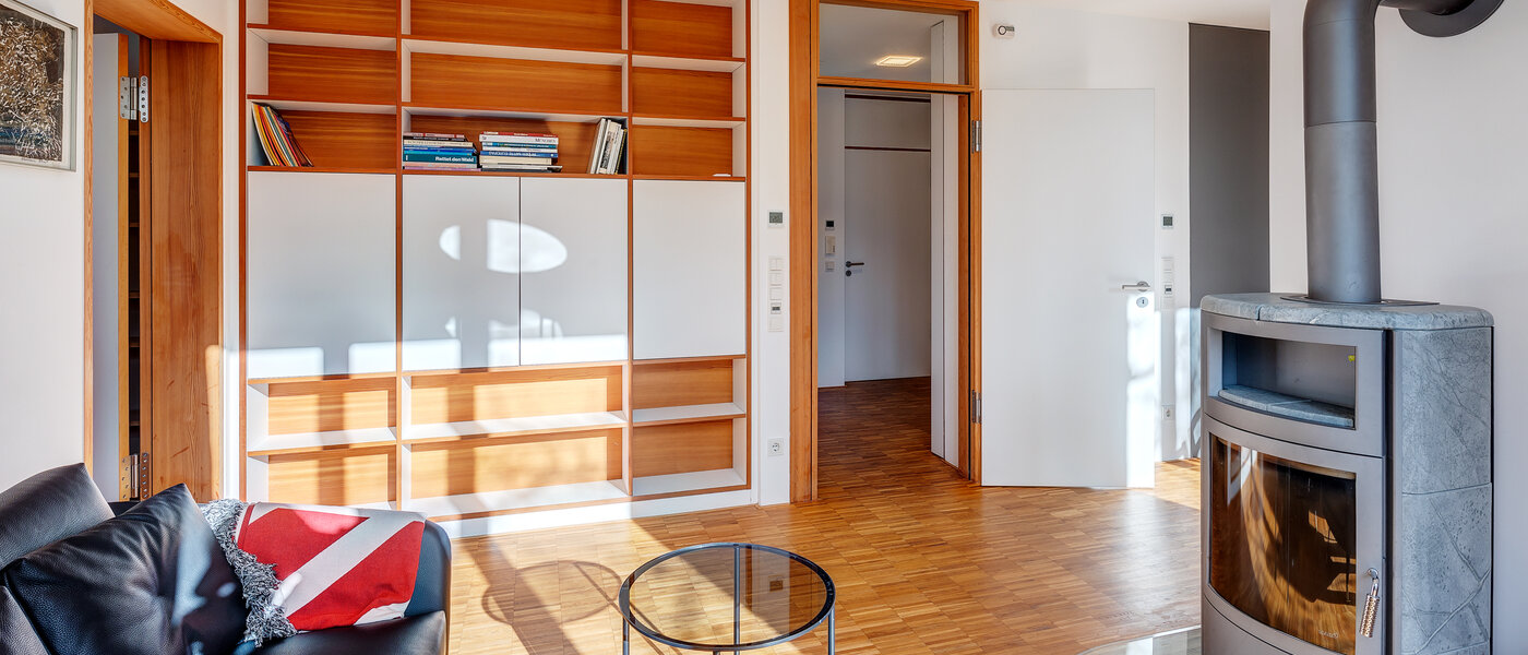 庭付き住宅 München Harlaching 03 リビングルーム 4247