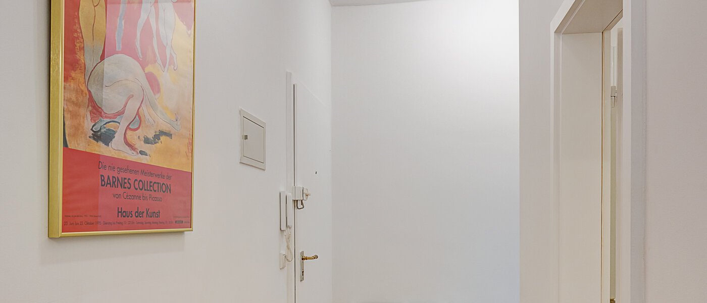 マンション München Schwabing (rechts der Leopoldstraße) 02 玄関入り口 4261