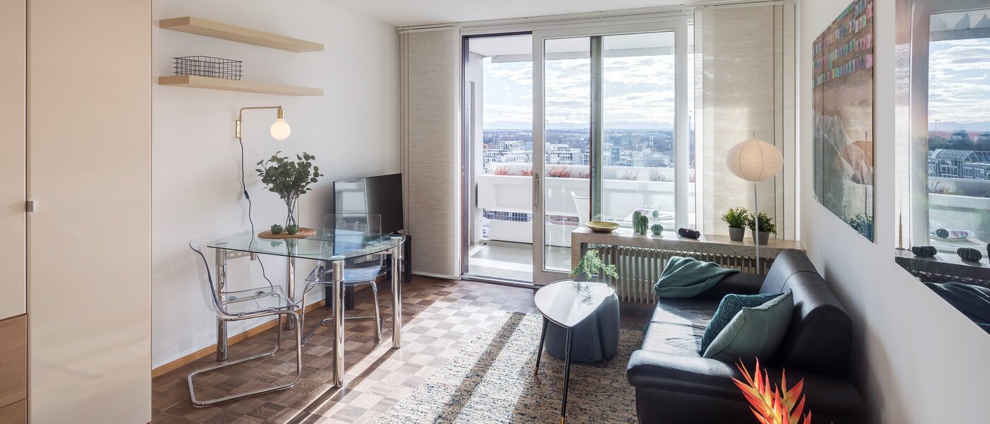 マンション München Arabellapark 02 リビングエリア 4263