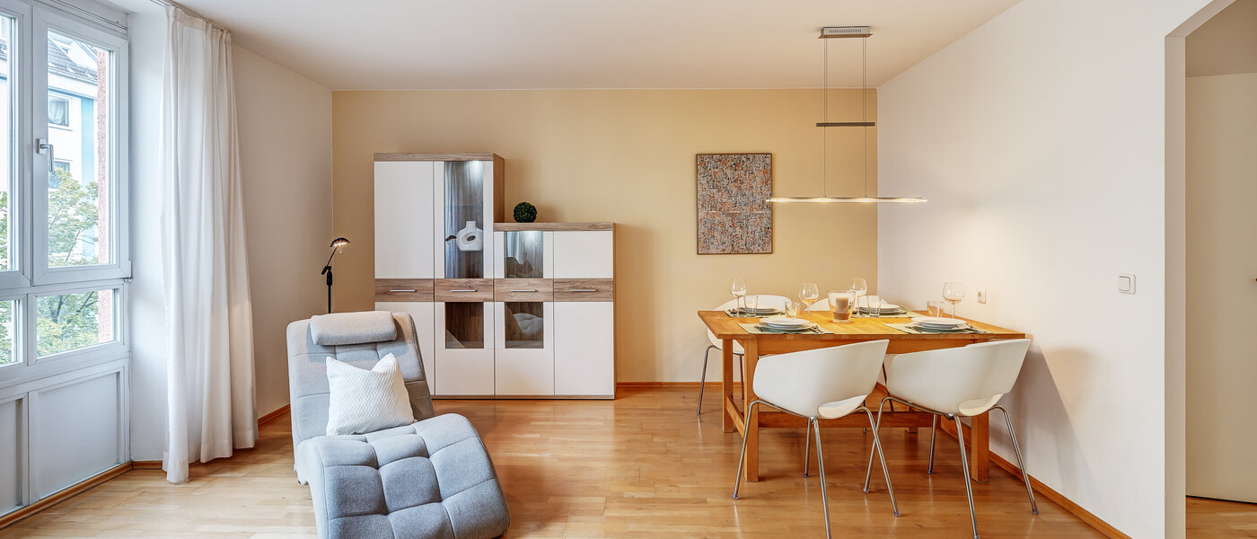 マンション München Maxvorstadt - Museumsviertel 04 リビングエリア 4344