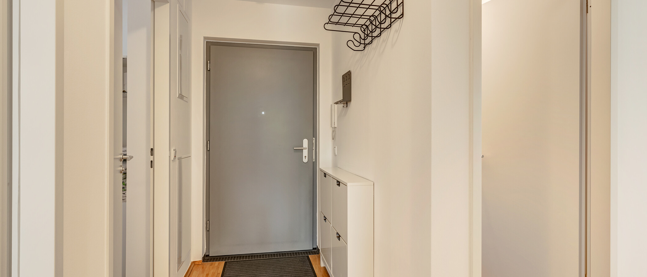 庭付き住宅 München Schwanthalerhöhe 01 玄関入り口 4454