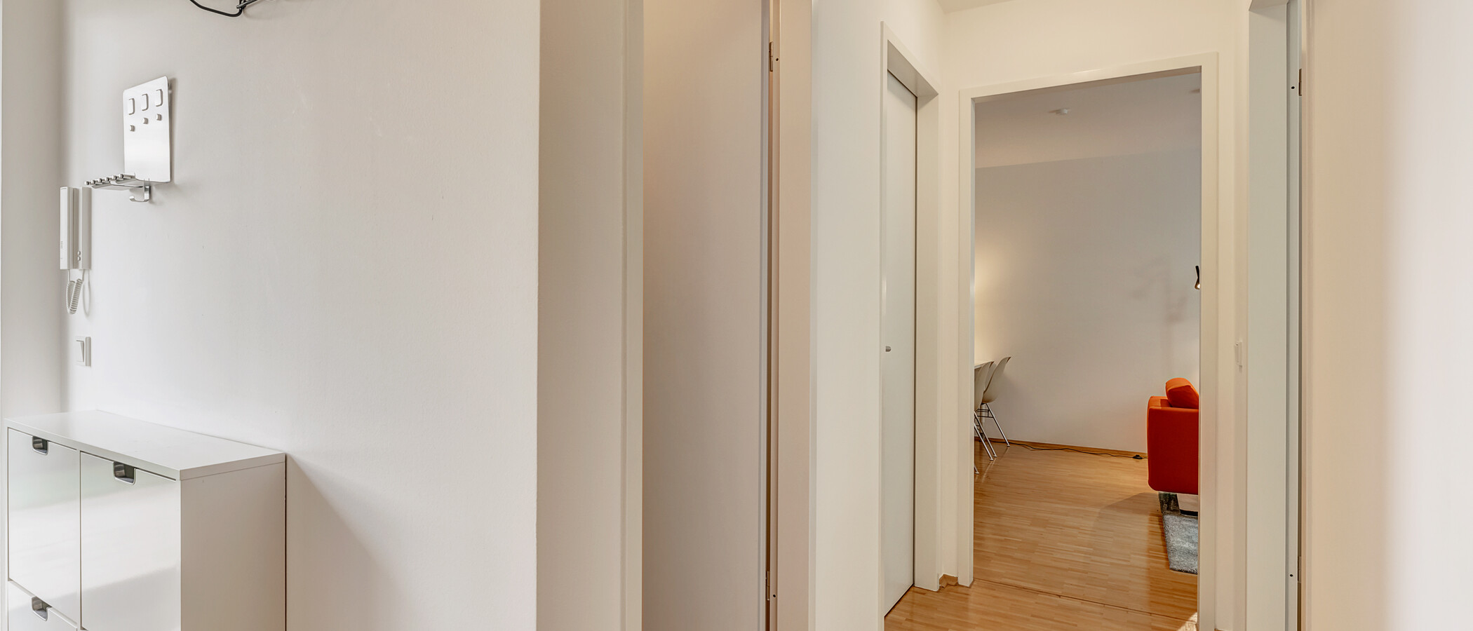 庭付き住宅 München Schwanthalerhöhe 02 玄関入り口 4454