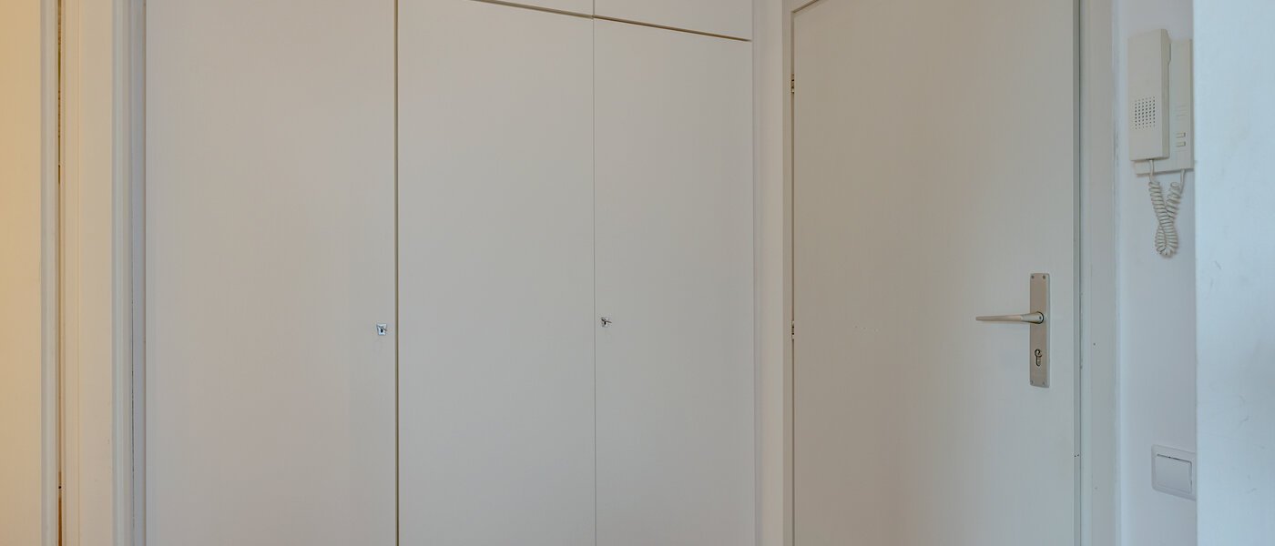 マンション München Schwabing-West (rund um den Bonner Platz) 01 玄関入り口 4460