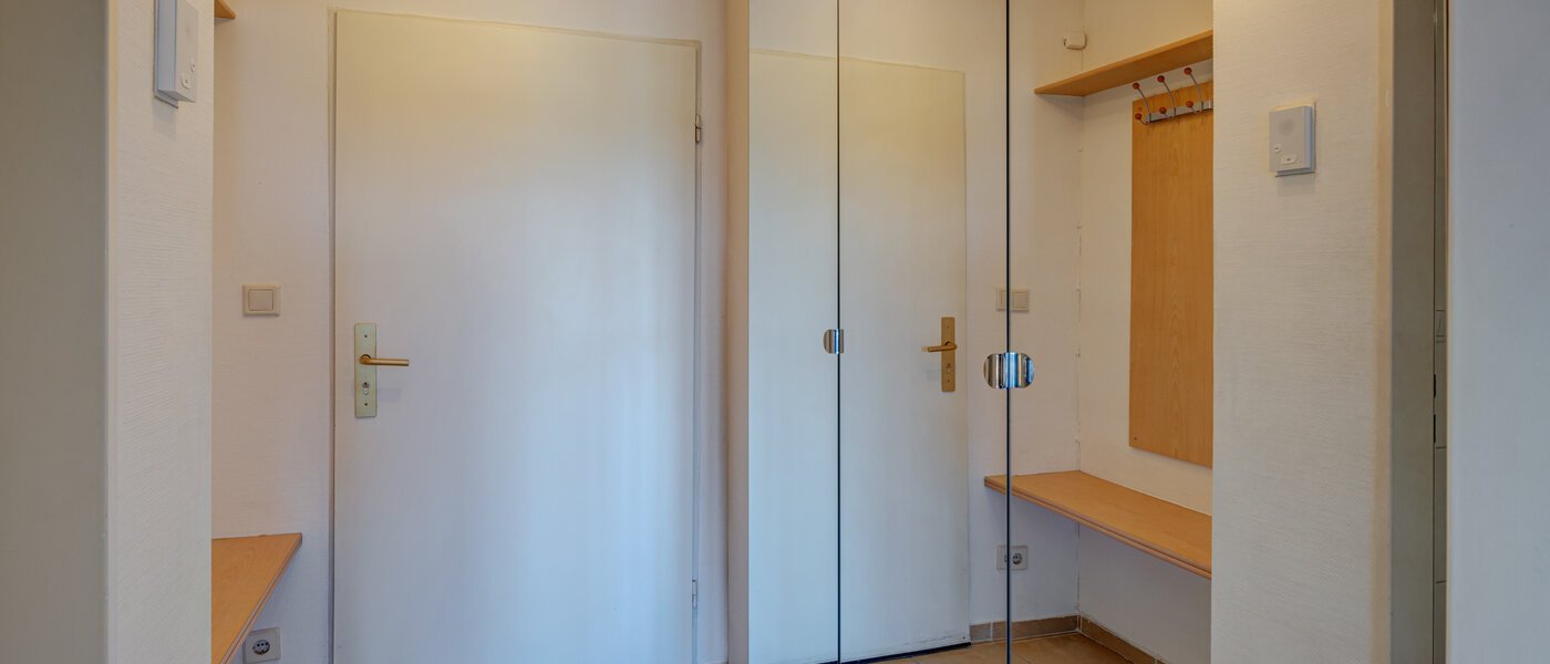 マンション München Milbertshofen 01 玄関入り口 4628