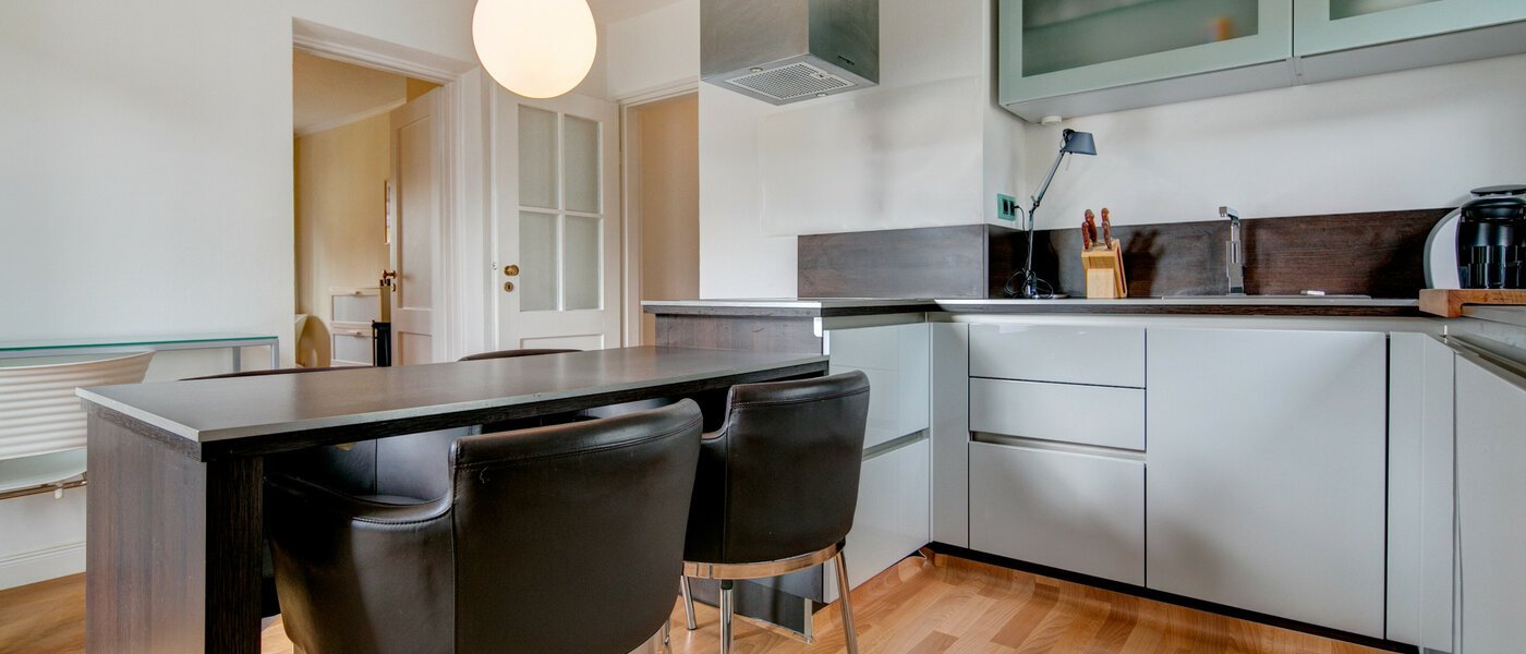 マンション München Schwabing (links der Leopoldstraße) 02 キッチン 4673