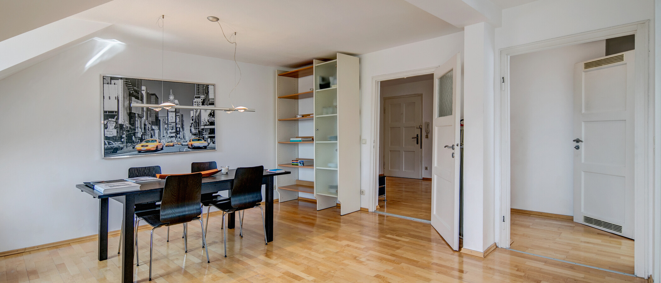 アティック・フラット（屋根裏） München Maxvorstadt - Rund um den Josephsplatz 04 リビングルーム 4683