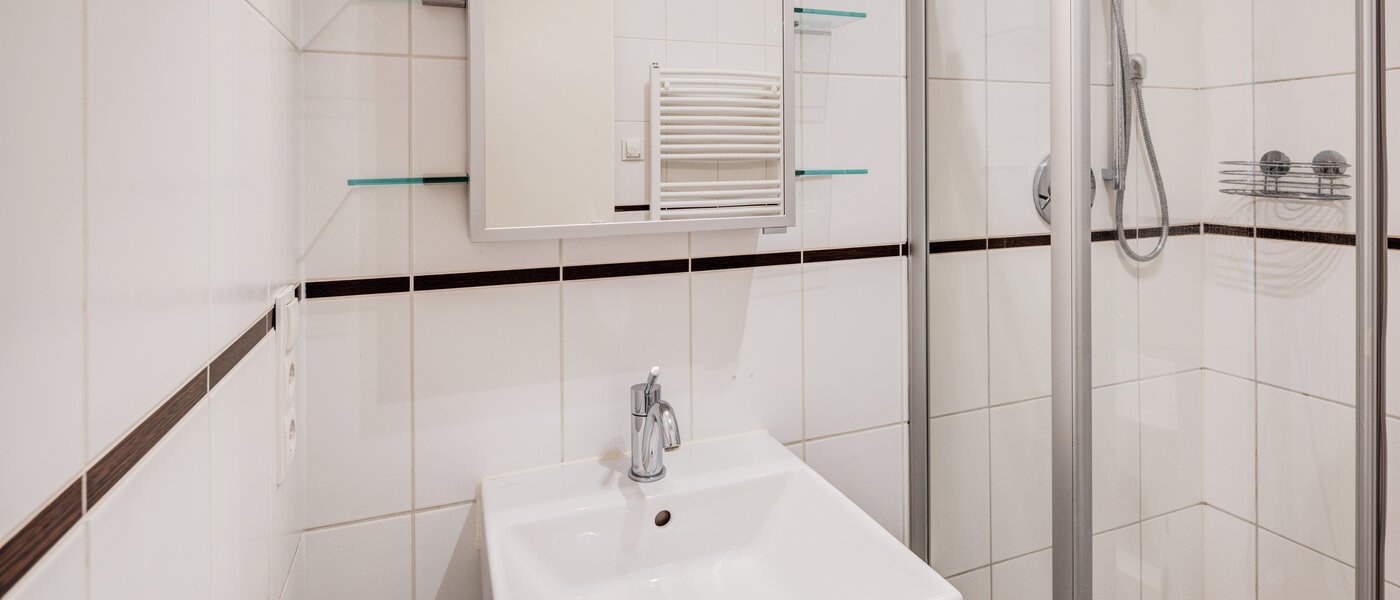 マンション München Schwabing (rechts der Leopoldstraße) 02 浴室 4720