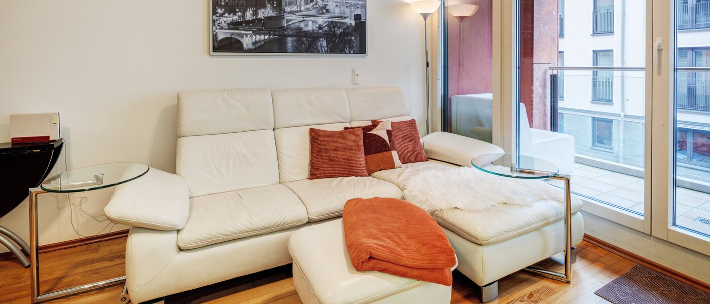 マンション München Schwabing (rechts der Leopoldstraße) 02 リビングエリア 4720