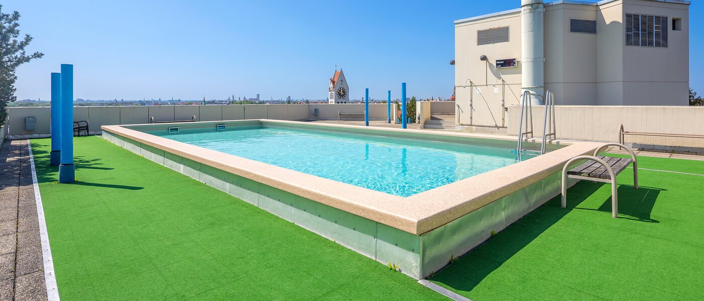 マンション München Schwabing (rechts der Leopoldstraße) 02 プール 4730