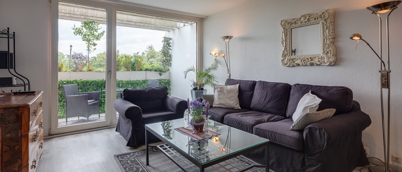 マンション München Schwabing (rechts der Leopoldstraße) 01 リビングルーム 4730