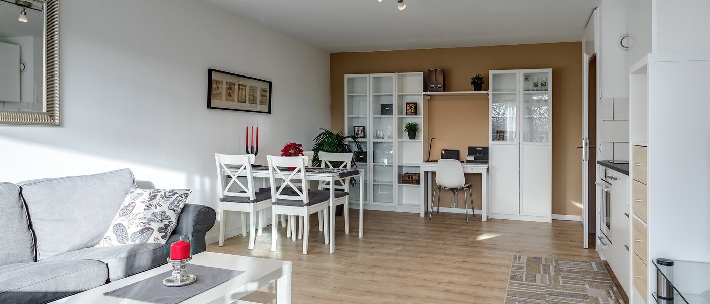 マンション München Sendling-Westpark 06 リビングルーム 4792