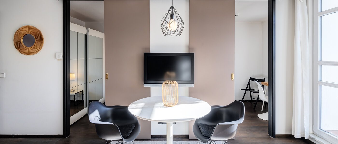 マンション München Schwabing-West (rund um den Bonner Platz) 03 リビングエリア 4836